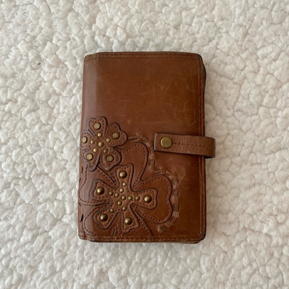 Fossil Wallet - Picture 1 of 2